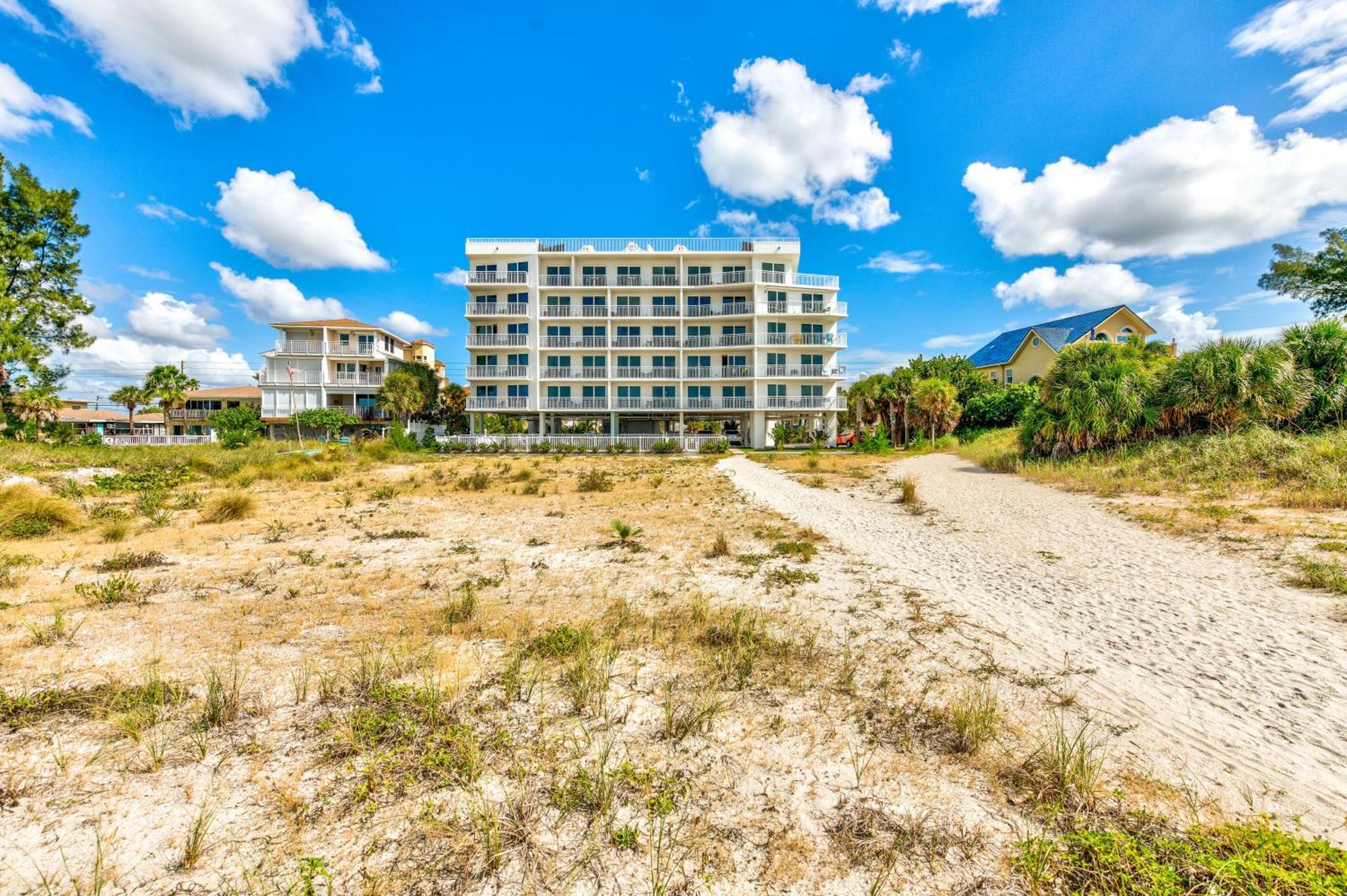 Oceana 202 West Villa St. Pete Beach Exterior photo